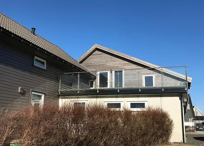 Bausje , Borhaug Lejlighed *