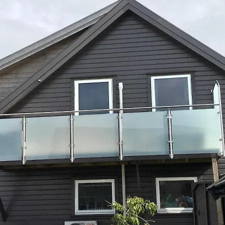 Bausje , Borhaug ファールスン